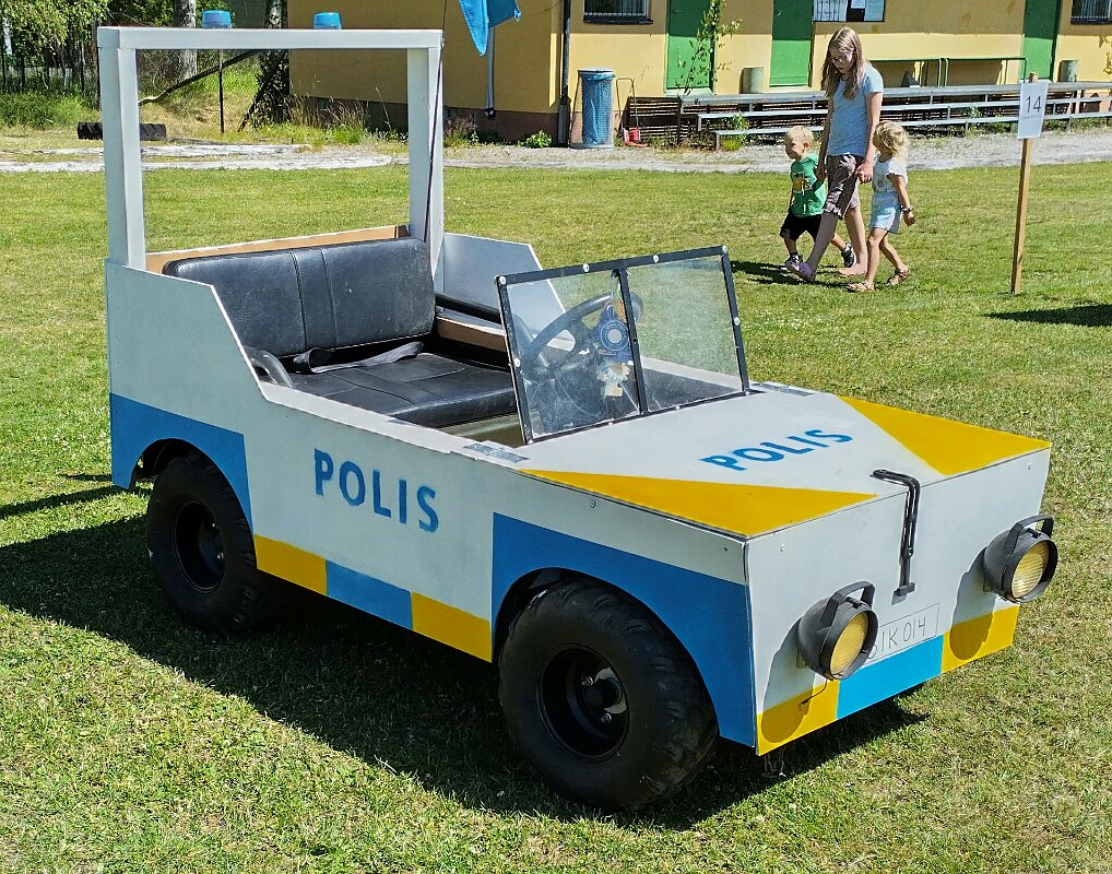 pol_24-(25)